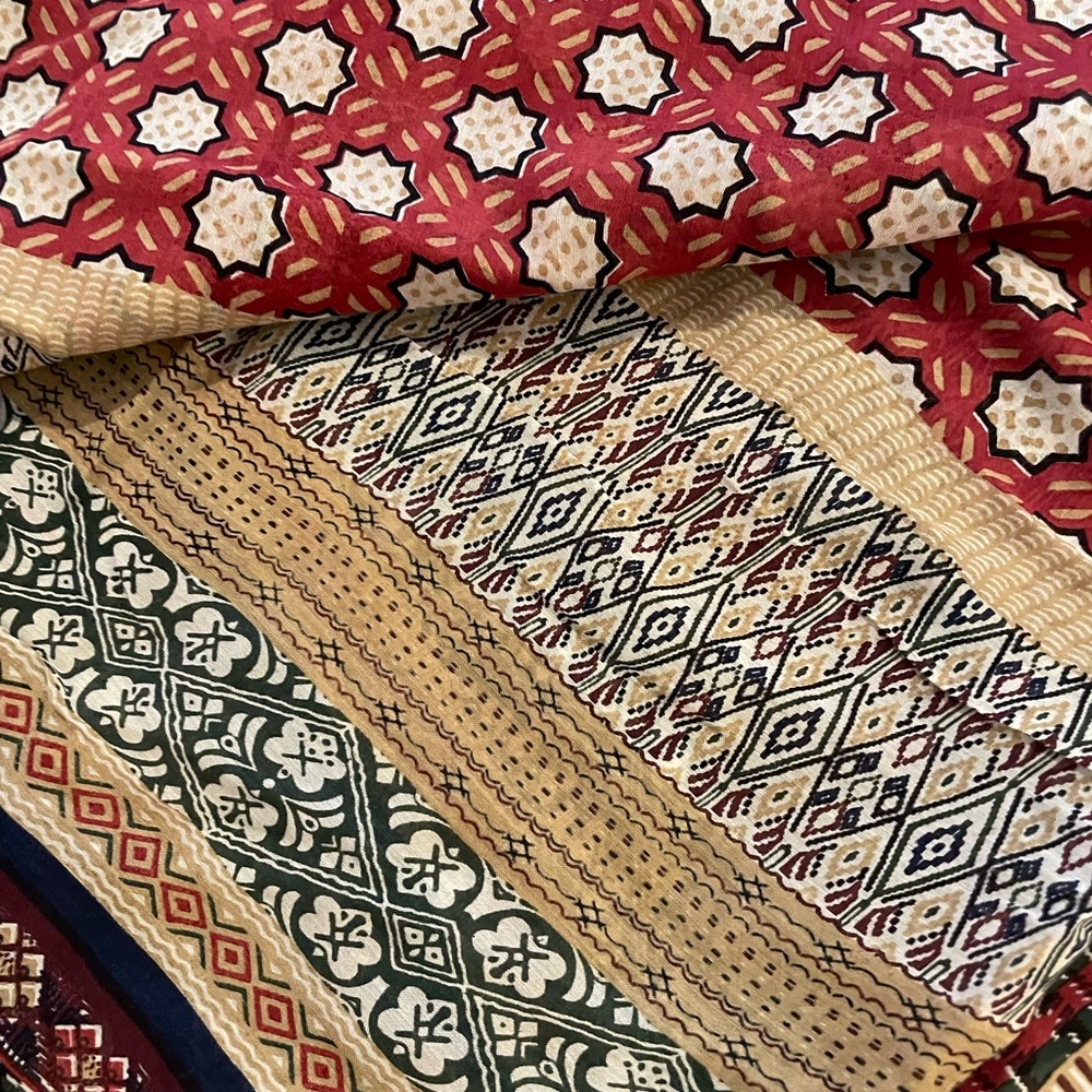 New! Huge, airy One Hundred Stars shawl 76 x 40